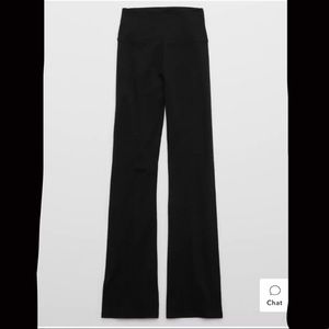 Aeirie OG flare leggings